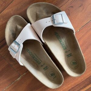 Birkenstock Single Strap Sandals in Light Pink with Silver Buckles